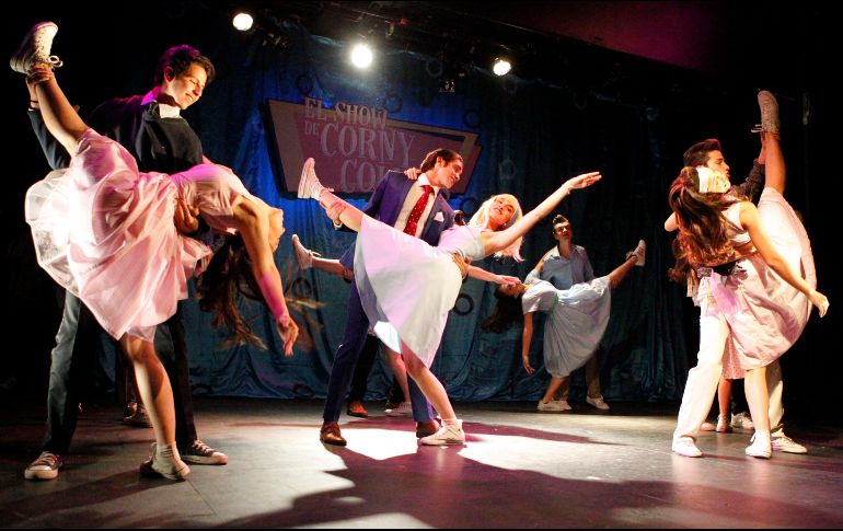 Cerca de 60 alumnos del Instituto de Ciencias participan en “Hairspray”. EL INFORMADOR/A. Camacho