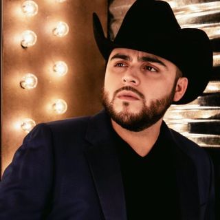 Gerardo Ortiz contrademanda a disquera que lo acusa por romper contrato