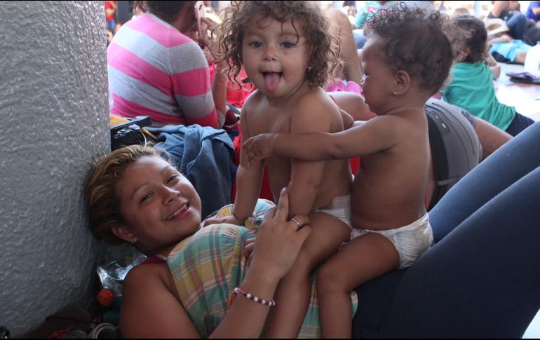 Las personas, la mayoría de Honduras, siguen su camino hacia Veracruz con el objetivo de llevar a Estados Unidos. NTX / A. Espinoza