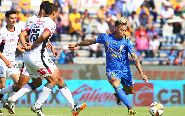 Eduardo Vargas anotó dos de los goles de los felinos. MEXSPORT/C. Milanes