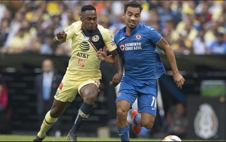 Con este resultado, Águilas llegó a 23 unidades para ocupar el sexto sitio de la clasificación, en tanto los cruzazulinos también sumaron 23 puntos. MEXSPORT / D. Leah