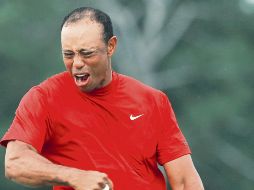 Woods celebró con euforía luego de proclamarse campeón del Masters de Augusta por quinta ocasión. AFP / M. Ehrmann