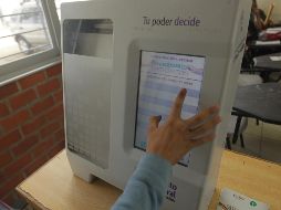 Por ley, sólo se permite usar la modalidad de voto electrónico para los connacionales residentes en el extranjero. EL INFORMADOR/ARCHIVO