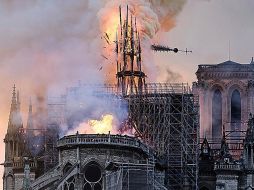 El incendio de Notre Dame generó diversas reacciones en todos los sectores sociales. AP/D. Ayanna