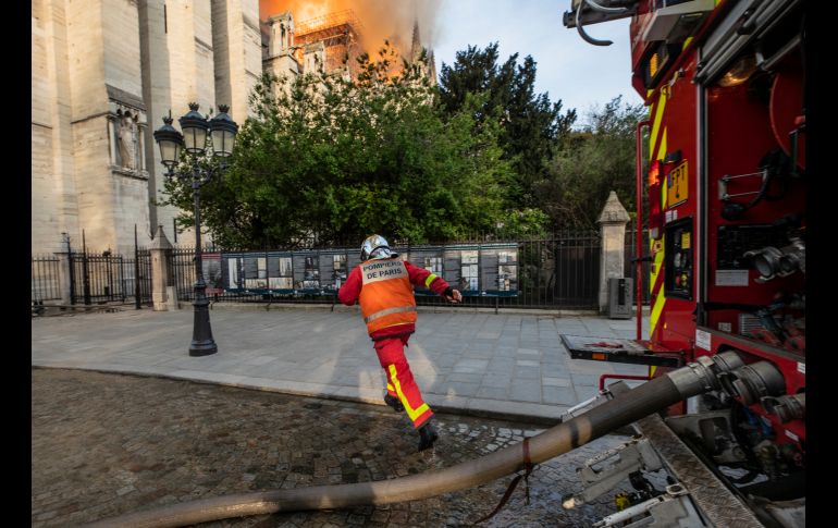El agua era bombeada desde el río Sena, ubicado a una decena de metros del templo.