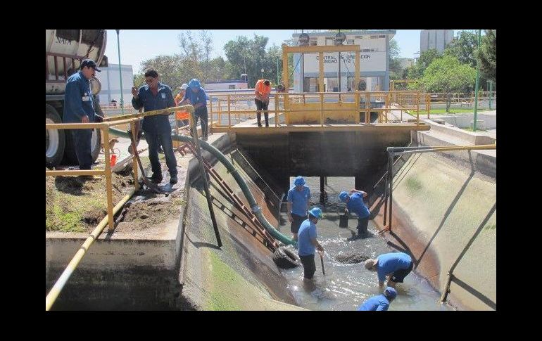 Las acciones generales que se realizan en este operativo son: limpieza de tanques de almacenamiento, y reparaciones. Cortesía / SIAPA