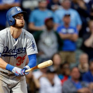 Cody Bellinger se roba el show en triunfo de Dodgers
