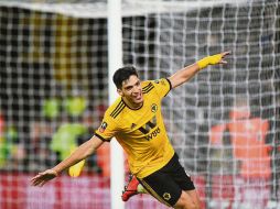 El mexicano Jiménez continúa su luna de miel en el futbol inglés. @RAUL_JIMENEZ9