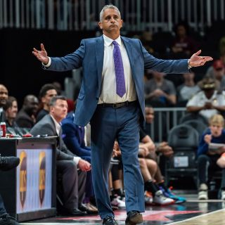 Los Suns de Phoenix despiden al entrenador Igor Kokoskov