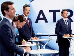 Los candidatos a presidir el Gobierno de España tras las elecciones generales, Pablo Casado (PP) (i); Pablo Iglesias (Unidas Podemos) (2i); Pedro Sánchez (PSOE) (2d) y Albert Rivera (Cs) (d), tuvieron el segundo debate electoral. EFE/J. Martín