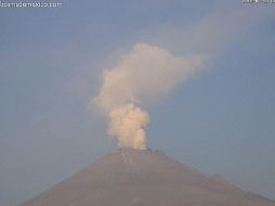  En tanto, el semáforo de alerta continúa en Amarillo Fase 3, por lo que se pide a los ciudadanos respetar la zona de exclusión de 12 kilómetros a partir del cráter. TWITTER/ @Popocatepetl_MX