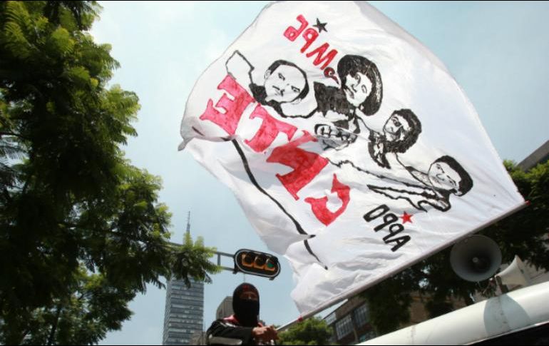 La CNTE hará un paro de 48 horas el próximo 1 y 2 de mayo, además de una movilización a la CDMX por el Día del Trabajo. EFE / ARCHIVO