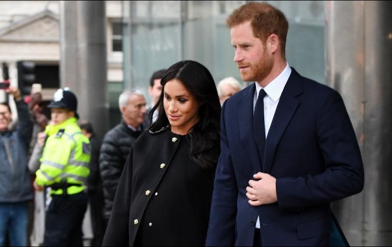 Algunos aseguran que el primogénito de la pareja real ya nació, mientras otros esperan con ansias su llegada y conocer si es niño o niña. EFE / ARCHIVO