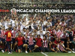 Del gozo al descenso. Así se puede definir la situación de Chivas en los últimos 12 meses. SUN/ARCHIVO