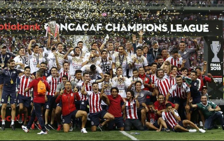 Del gozo al descenso. Así se puede definir la situación de Chivas en los últimos 12 meses. SUN/ARCHIVO