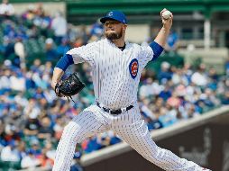 Jon Lester volvió a la lomita tras una lesión en el muslo izquierdo. AFP