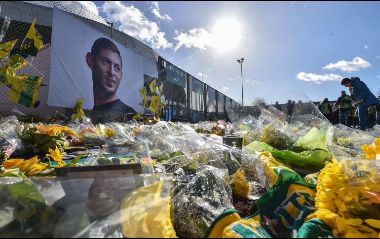 ''Nunca pudo superar la muerte de Emi'', dijo Julio Müller, alcalde de Progreso, pequeño pueblo al norte de Buenos Aires, Argentina, donde pasó su infancia el jugador. AFP / ARCHIVO