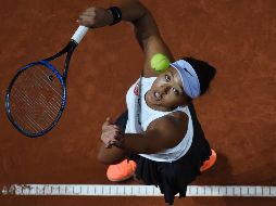 Osaka, que tiene asegurado seguir al frente de la clasificación mundial al término del torneo, derrotó el viernes a la croata Donna Vekic en tres sets. AP / M. Murat