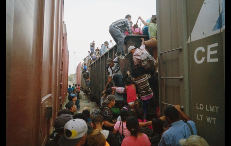 Con un futuro incierto, cientos se aventuran a un viaje lleno de peligros y asediados por bandas delictivas. EL INFORMADOR / A. García