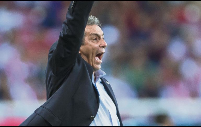 Tomás Boy vivió a su estilo el partido de anoche. Logró su primer triunfo con el Rebaño. MEXSPORT