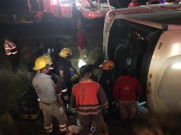 El accidente se registró esta madrugada sobre la carretera federal en Río Grande. TWITTER@PCEstatalZac