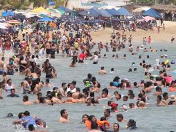 En afluencia turística se proyectó el arribo de más de 500 mil turistas para las dos semanas y llegaron 493 mil 525 visitantes. NTX/ARCHIVO