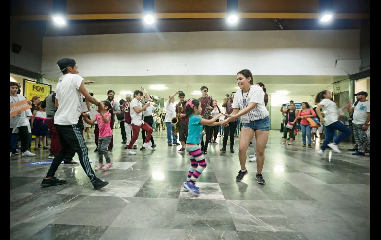 Sociedad y ciudad, la pareja ideal de baile