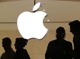 La empresa de la manzana mordida menciona que la base de estas bajas, es la falta de ventas de los teléfonos Iphone. EL INFORMADOR / ARCHIVO