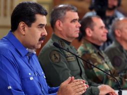 El presidente Nicolás Maduro señaló que el objetivo de la asonada tenía como objetivo un enfrentameinto entre militares, pero que sólo 20 oficiales tomaron el camino de la traición. AFP/Presidencia de Venezuela
