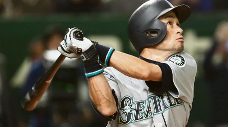 Ichiro Suzuki se retiró de los diamantes en el arranque de la presente temporada. AP