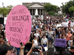 En Guadalajara aún se evalúa si el uso de collares con botones de pánico es la medida adecuada para apoyar a mujeres en riesgo. EL INFORMADOR/Archivo
