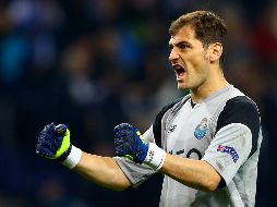 El ex portero del Real Madrid se encuentra fuera de peligro, pero se perderá lo que resta de la temporada. MEXSPORT / ARCHIVO