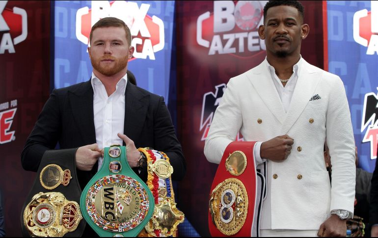 Mientras Daniel Jacobs lo ve como la más grande oportunidad en su carrera, por lo que recibirá una bolsa millonaria, Saúl Álvarez sólo lo ve como un escalón más hacia su sueño. NTX / ARCHIVO