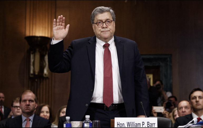 William Barr presta juramento durante su comparecencia ante la Comisión de Asuntos Jurídicos del Senado estadounidense en el Capitolio, en Washington D.C. EFE/ S. Thew