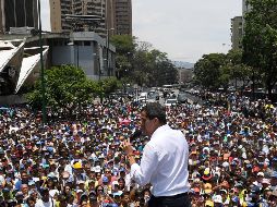 Guaidó llama a huelga general en Venezuela