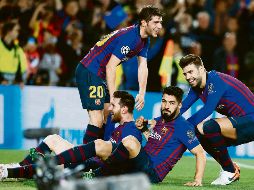 Barcelona tuvo la contundencia suficiente para dejar moribundo al Liverpool, y puso pie y medio en la Final. EFE