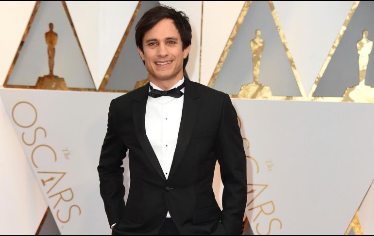 Gael García prueba suerte con la dirección de nueva cuenta. AP/Archivo