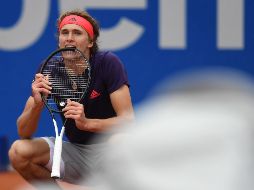 Zverev sufrió su primera derrota en diez partidos en la arcilla muniquesa y no podrá conseguir allí un tercer título consecutivo. AFP / C. Stache