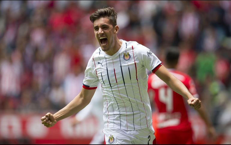 Desde su llegada en el Apertura 2018 Van Rankin se ha adueñado de la titularidad. MEXSPORT/ARCHIVO