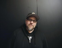 Antonio Ortuño. Con el personaje de Aurelio Blanco, el escritor sacude los ojos de los lectores al presentar una sociedad distinta. EL INFORMADOR / F. Atilano