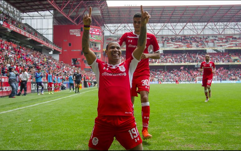 Los goles de la victoria fueron obra de Pedro Alexis Canelo, Felipe Pardo, Emmanuel Gigliotti, así como de Giovanny León. MEXSPORT / A. Macías
