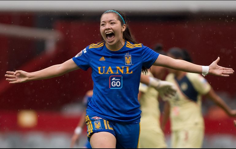 Katty Martínez dos de los tres goles de las felinas. /J. Ramírez