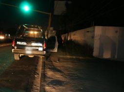 A los detenidos se les aseguró un arma de fuego AR-15, un chaleco antibalas y cargadores. ESPECIAL