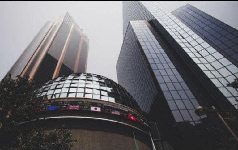 El mercado accionario local se opera en un volumen de 3.9 millones de títulos, por un importe económico de 23.7 millones de pesos. ESPECIAL / bmv.com.mx