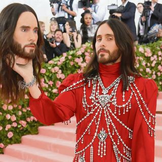 Exuberante, alegre y estrafalaria