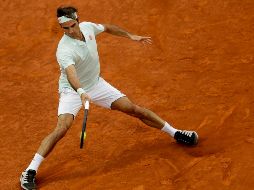 El número tres del mundo sólo necesito 52 minutos para deshacerse del francés y hacer una vuelta a lo grande sobre la arcilla, sobre la que no competía desde 2016. AP / B. Armangue