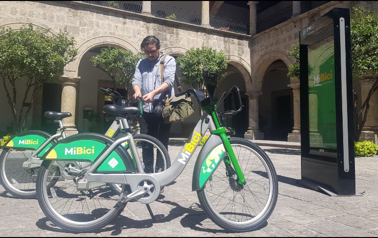 A los 123.4 kilómetros de ciclovía existentes en la Zona Metropolitana de Guadalajara se agregarán 35.44 kilómetros más en Ávila Camacho, Revolución, Tonalá, 8 de julio y  Niños Héroes. EL INFORMADOR/ P. López