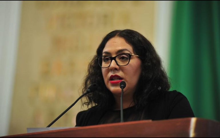 Dip. Guadalupe Aguilar presentó iniciativa con proyecto de decreto que modifica diversos artículos de leyes sobre el agua potable.  TWITTER / @GPMorenaCdMex