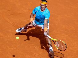 Nadal, letal con su revés cruzado, impuso su veteranía para ganar en una hora y 35 minutos al joven que había entrado en el cuadro principal con una invitación. EFE / J. Martín