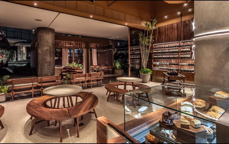 Llega a Jalisco un exclusivo concepto de Starbucks; solo hay tres en México